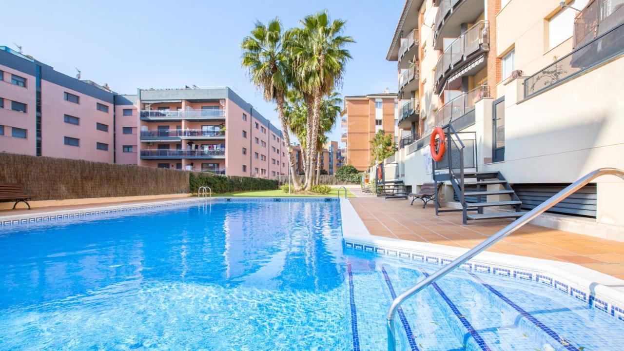 2P-53 - Lloret De Mar Luaran gambar